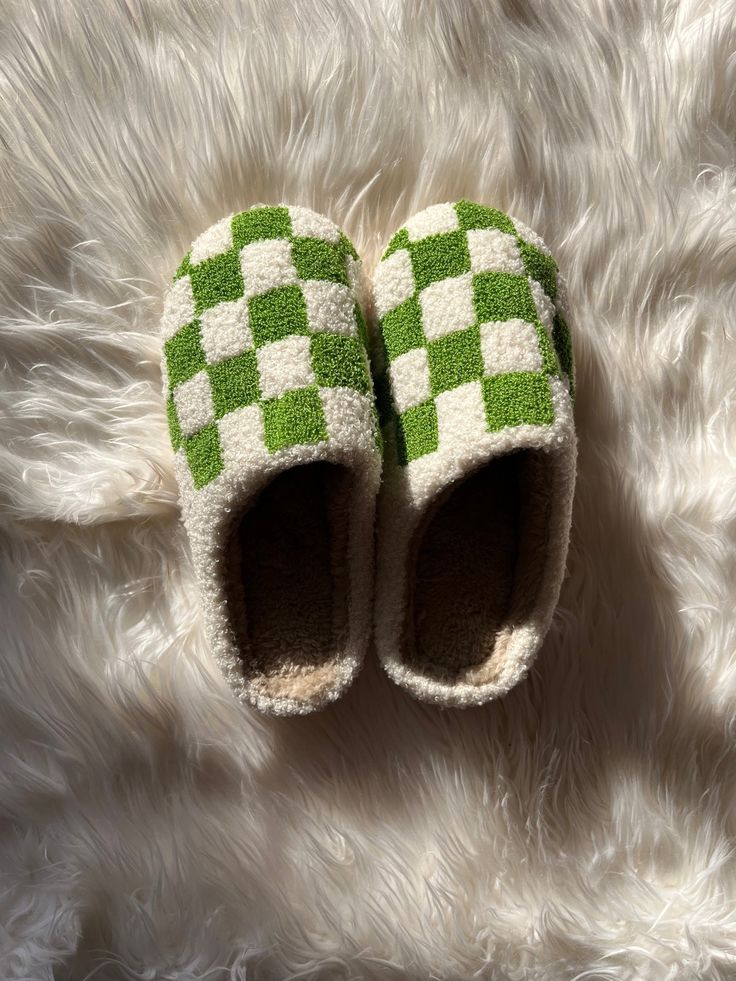 Comfort Checkered Slippers